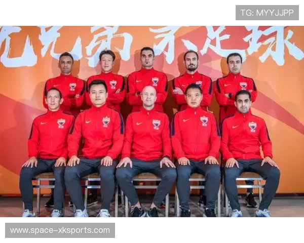 俱乐部双主帅模式展现分工优势