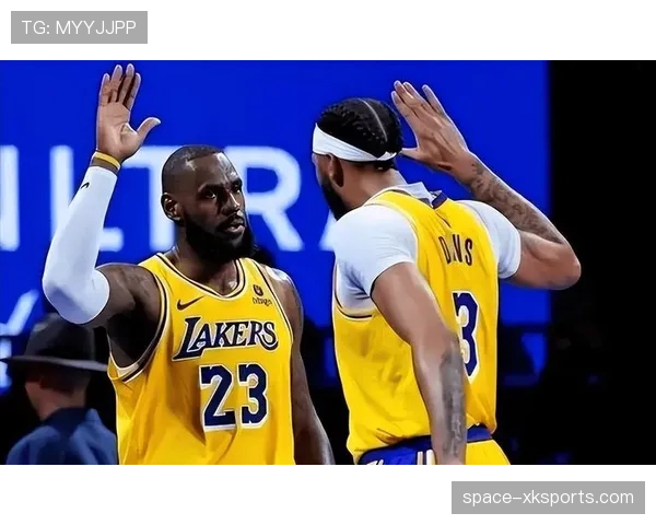 勒布朗·詹姆斯因脚踝伤势将缺席未来两场关键客场比赛